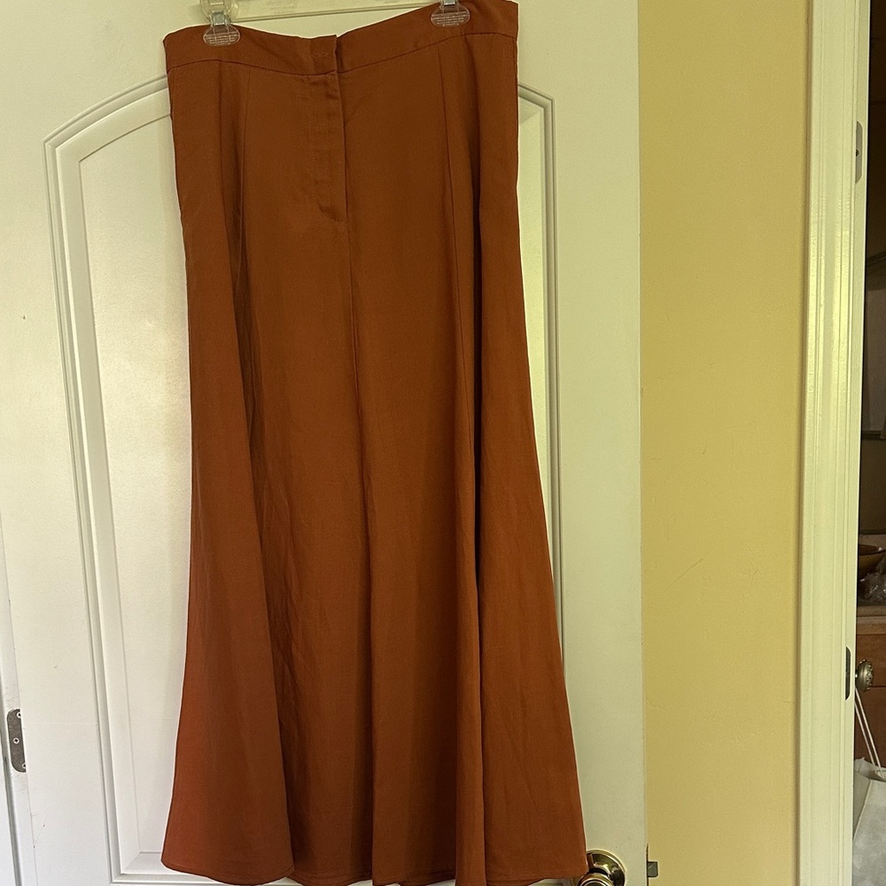 Elegant Brown Women's Skirt